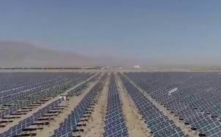 新能源资讯短视频制作 几场暴雨，新能源车，给燃油车主开了个大眼：小功能也能降维打击